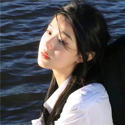粉红火鹤的神秘凝视